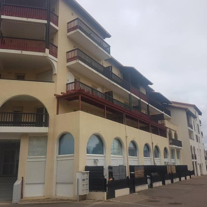Magnifique T2 Meuble Au Pied Du Port Lejlighed Capbreton Eksteriør billede
